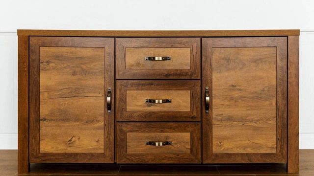 Da comodino a credenza: mescolare gli arredi, liberamente